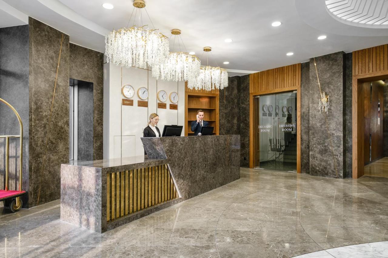 Grand Mildom Hotel Almaty Exterior photo