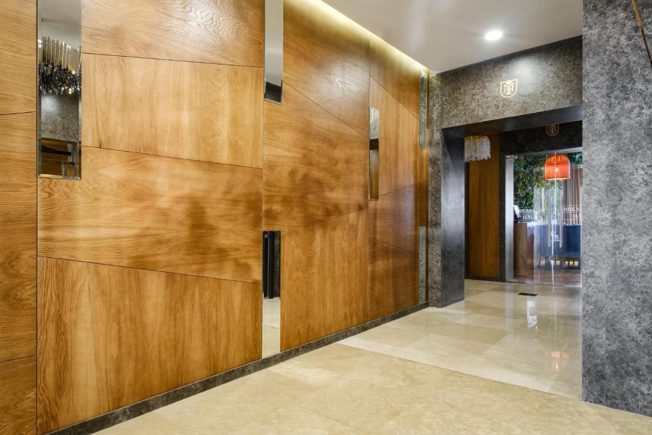 Grand Mildom Hotel Almaty Exterior photo